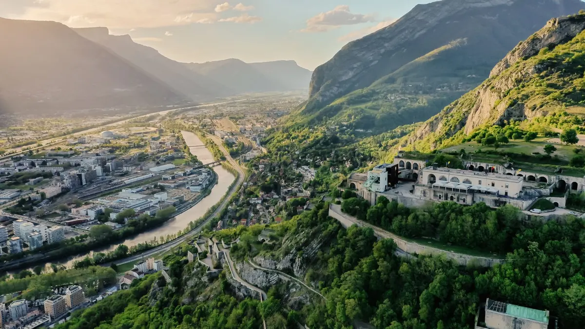 Best Geo Freelance In Grenoble